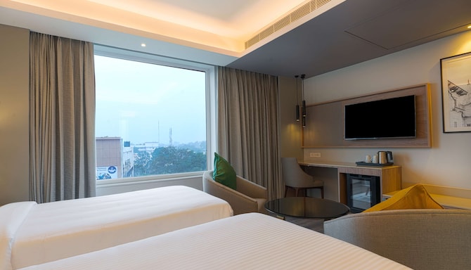 Park Inn by Radisson Ayodhya - Superior Room with twin beds