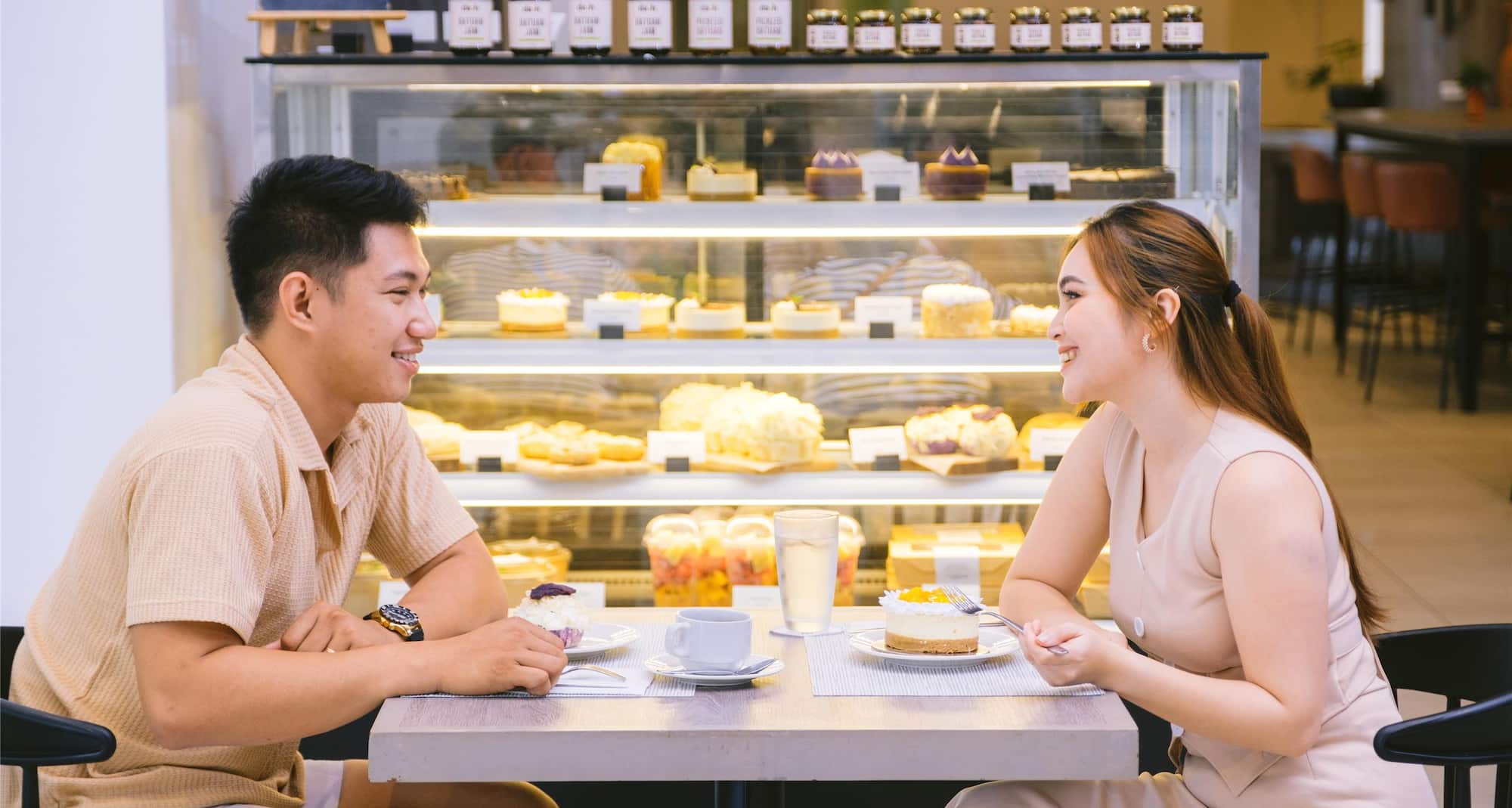 Park Inn by Radisson Bacolod - Bar Lounge