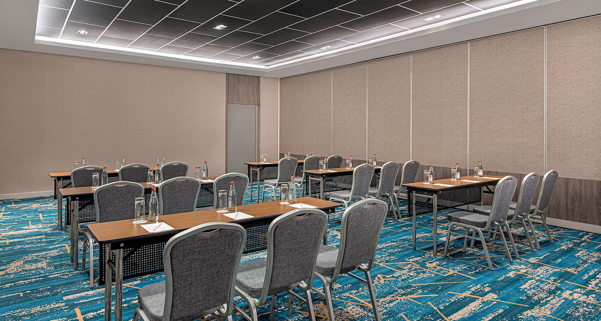 Park Inn By Radisson Bacolod - Meeting room classroom set-up