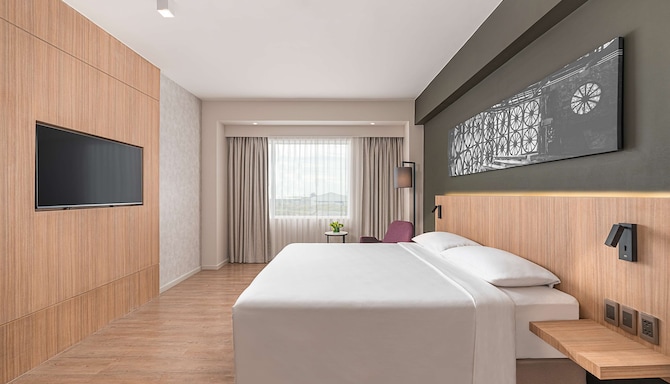 Park Inn by Radisson Bacolod - Junior Suite