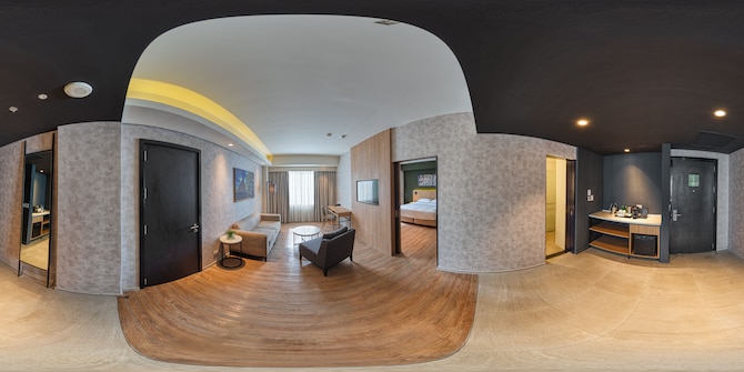 Park Inn by Radisson Bacolod - Junior Suite Living Room
