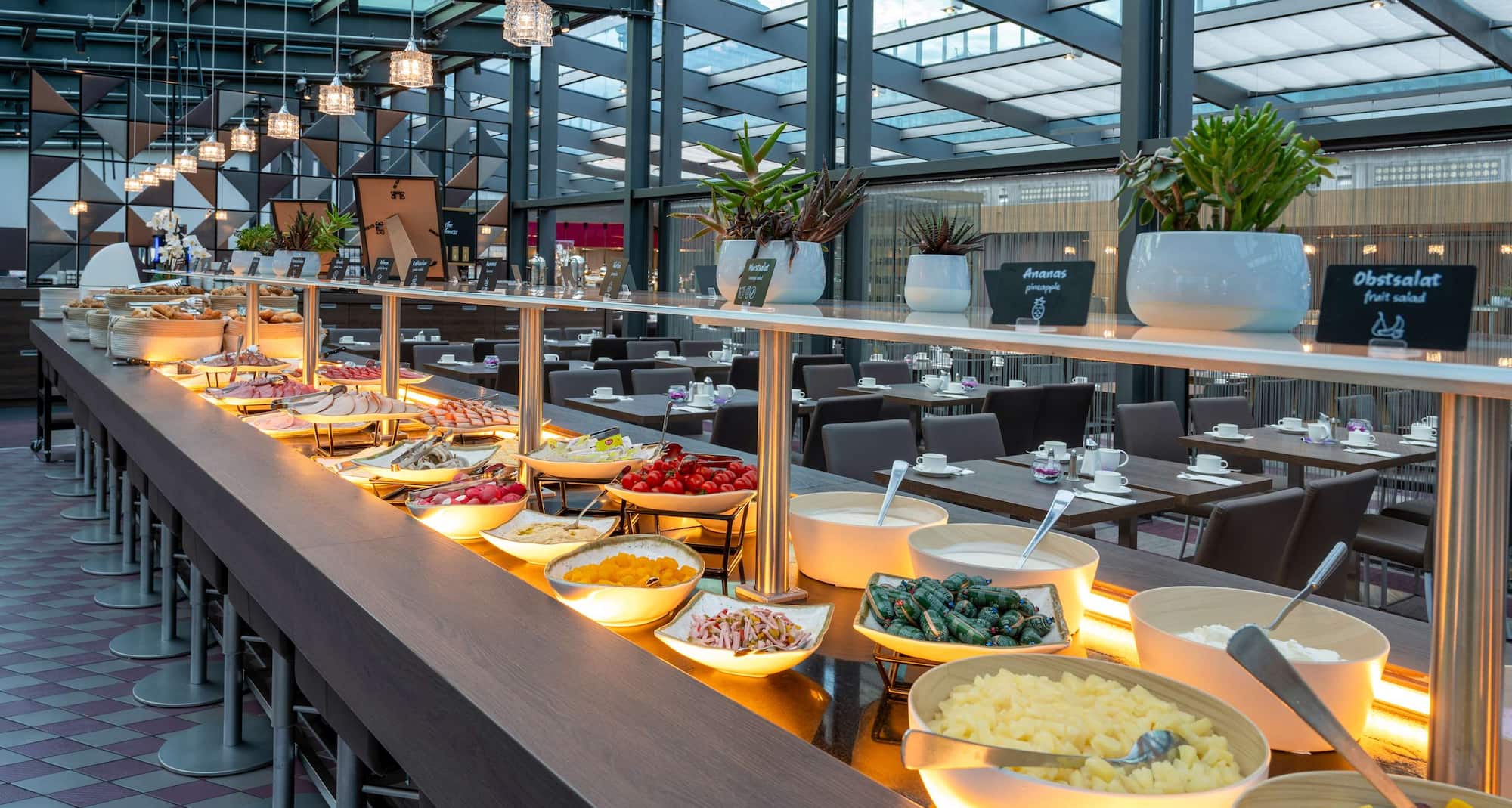 Park Inn by Radisson Berlin Alexanderplatz - Breakfast Buffet