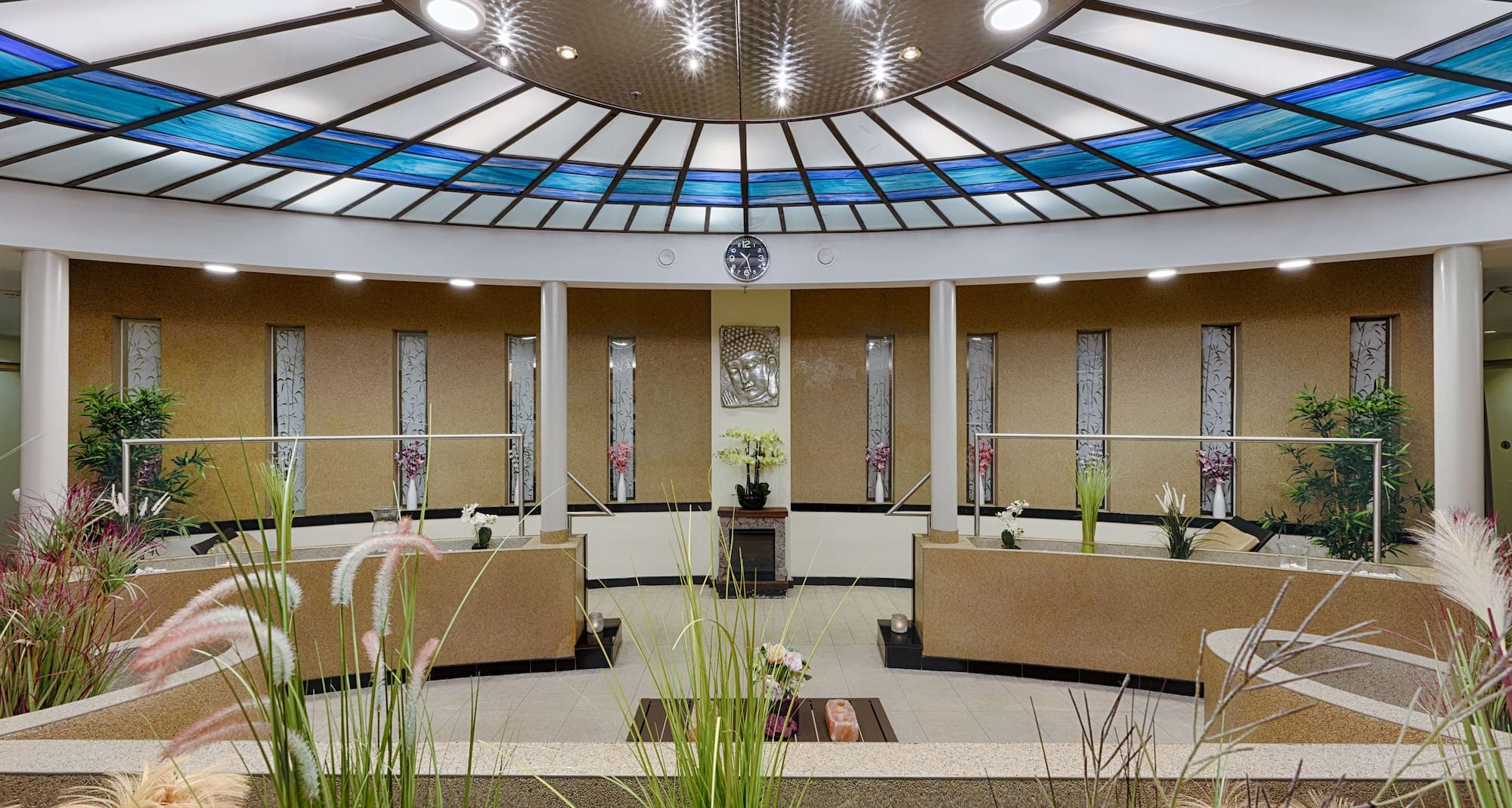 Park Inn by Radisson Berlin Alexanderplatz - Gezer Spa