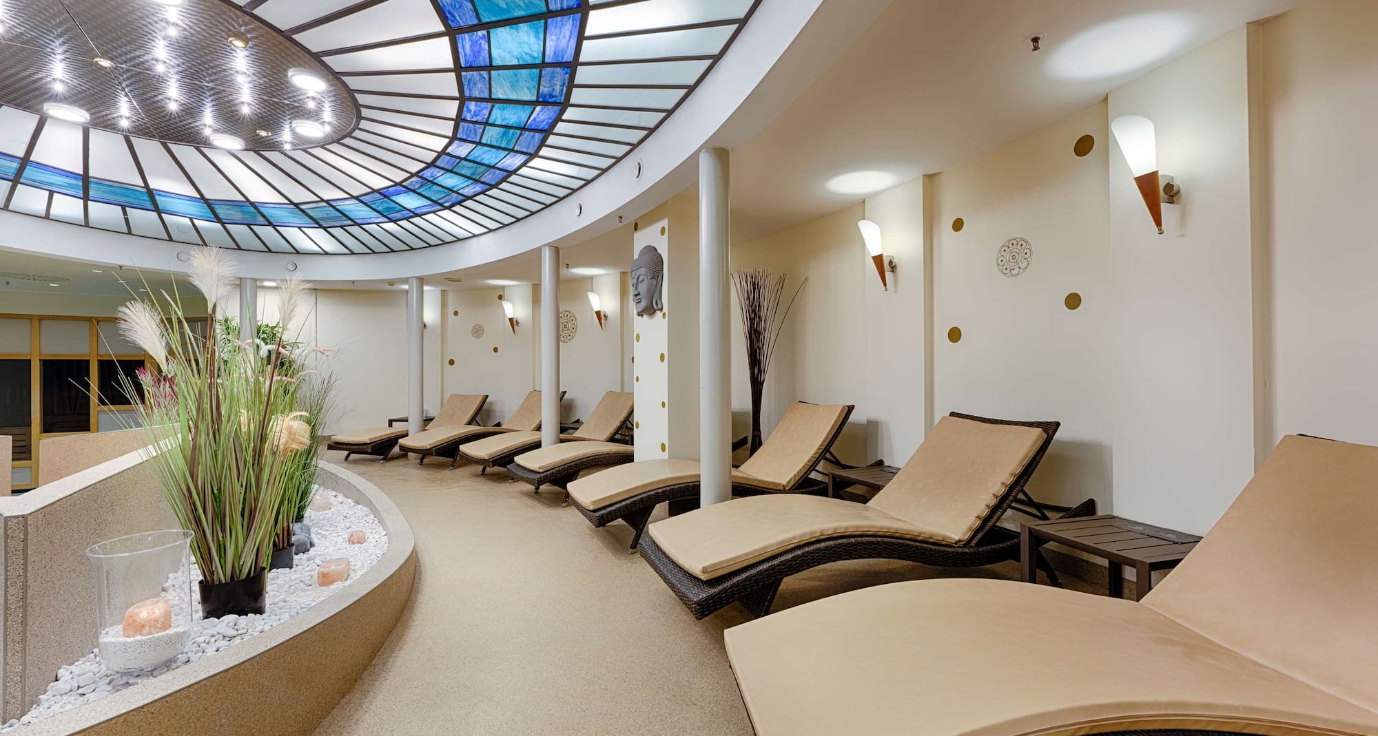 Park Inn by Radisson Berlin Alexanderplatz - Gezer Spa