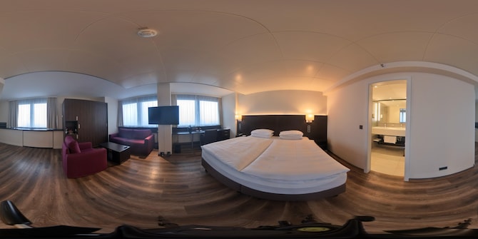 Park Inn by Radisson Berlin Alexanderplatz - Suite