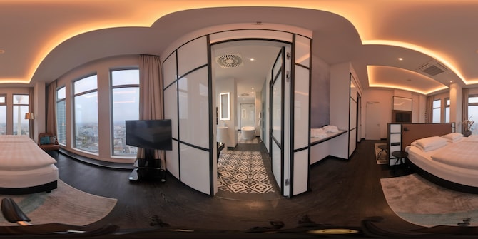 Park Inn by Radisson Berlin Alexanderplatz - Suite