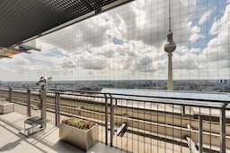Park Inn by Radisson Berlin Alexanderplatz - Rooftop Terrace