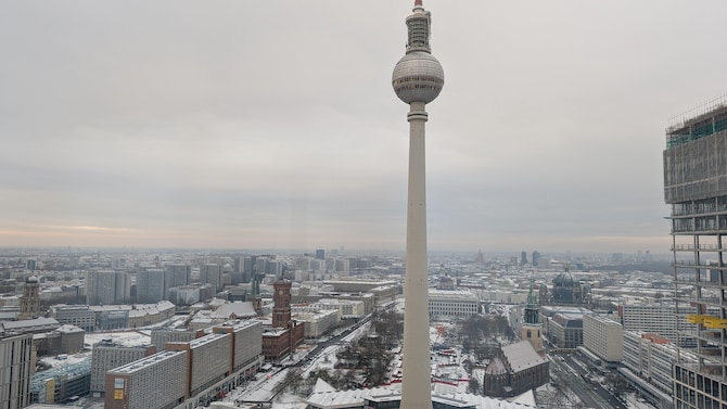 Park Inn by Radisson Berlin Alexanderplatz - Blick von der Suite