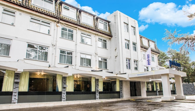 Park Inn by Radisson Bournemouth - Вид снаружи