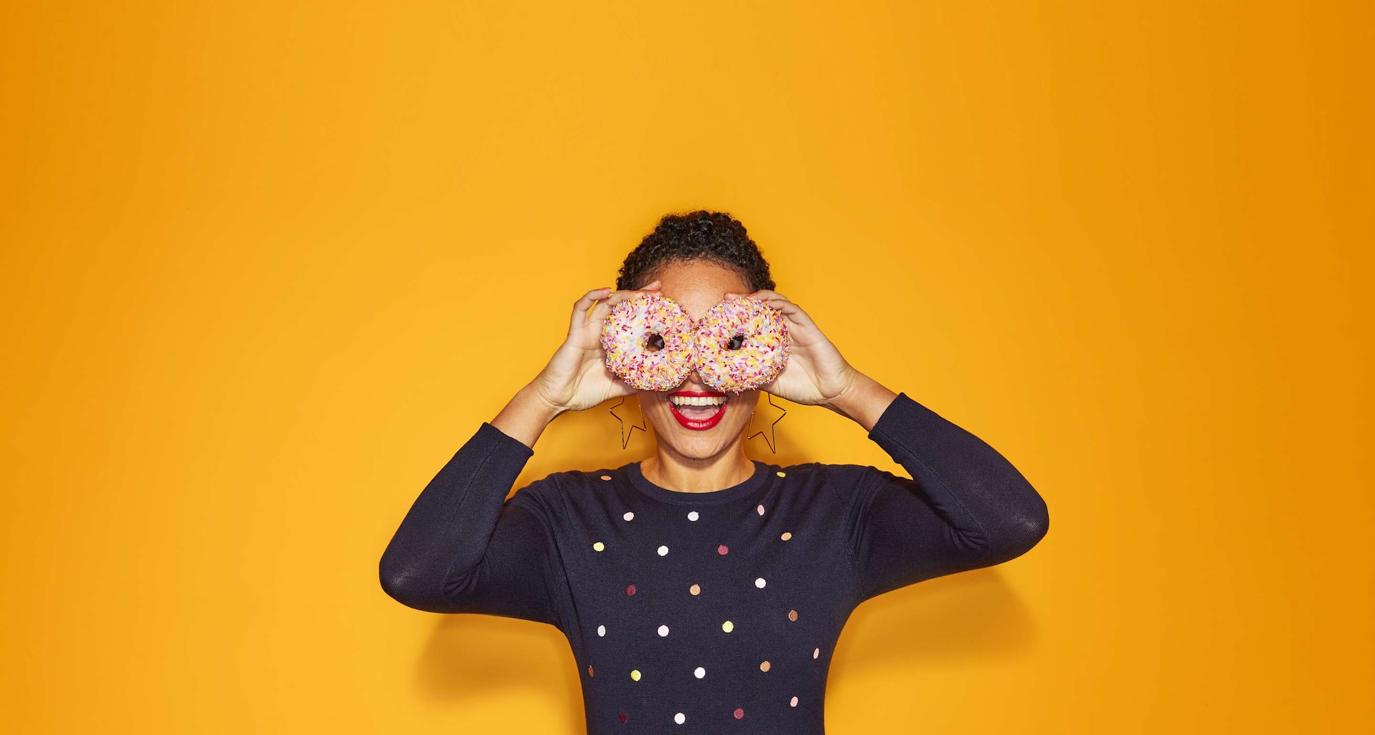 {slide.slideData.multimedia.alternateText}