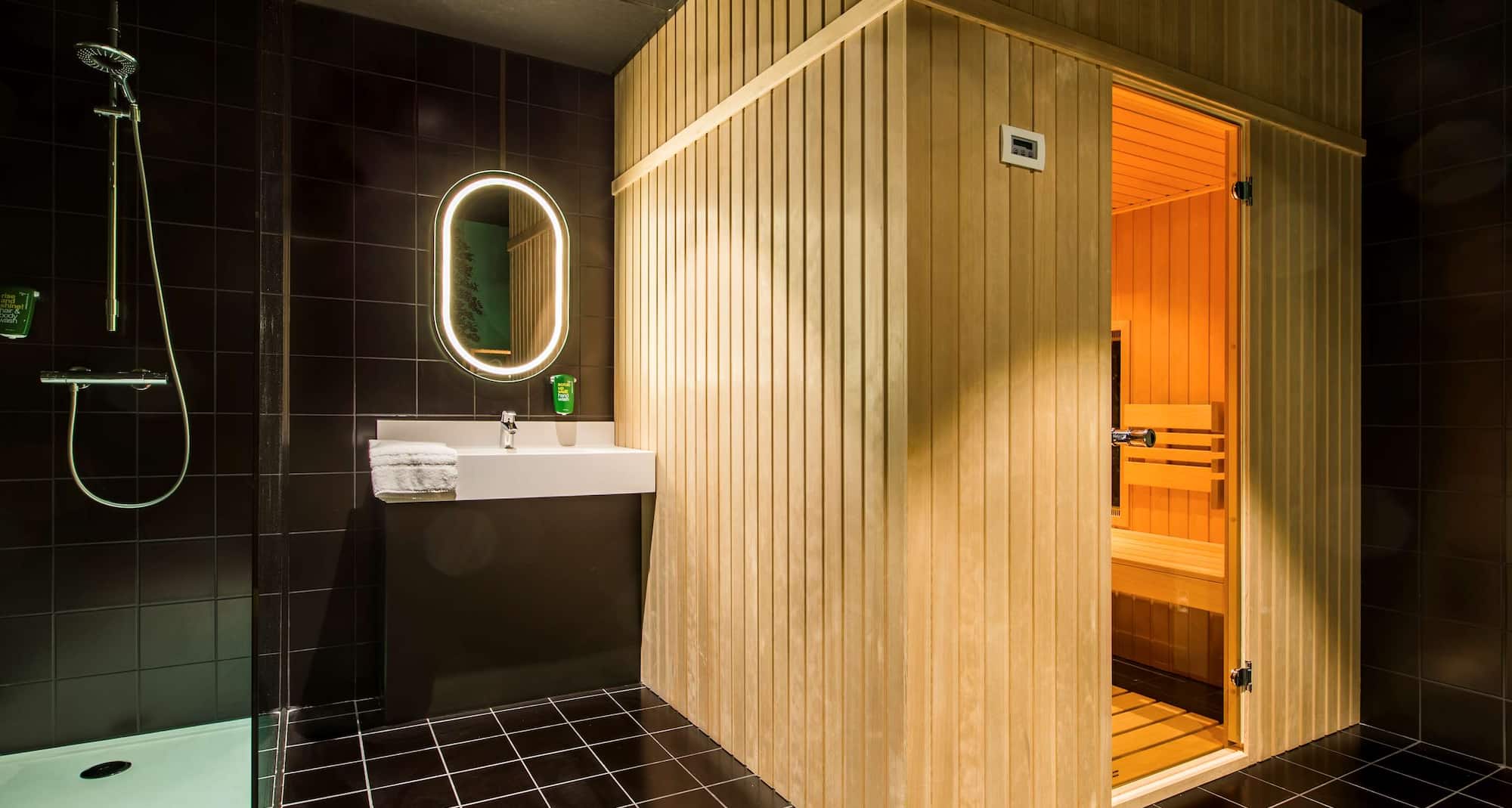 Park Inn by Radisson Brussels Airport - Sauna
