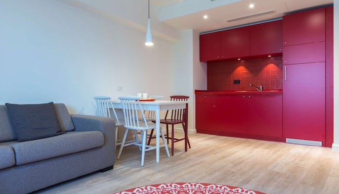 Park Inn by Radisson Bucharest Hotel & Residence - One Bedroom Apartment