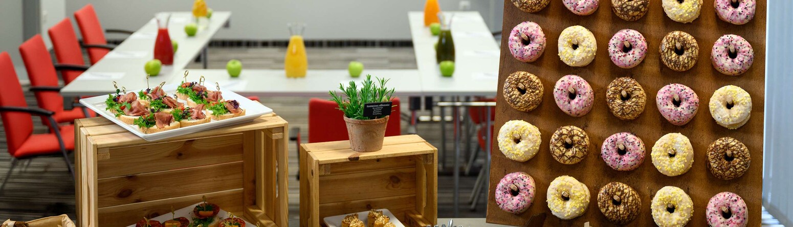 Park Inn by Radisson Budapest - Meeting room caffee break buffet