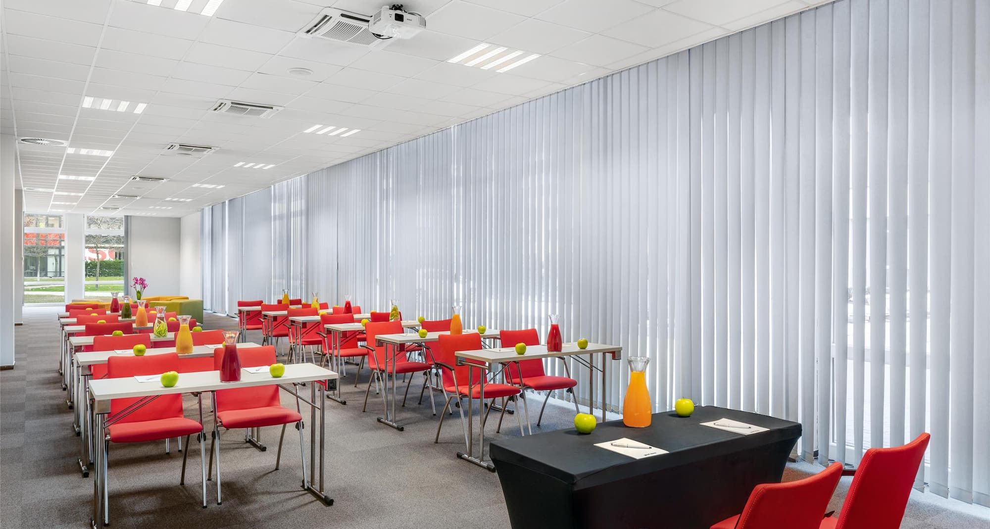 Park Inn by Radisson Budapest - Hologram meeting room