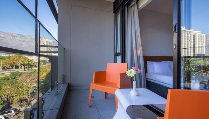 Park Inn by Radisson Cape Town Foreshore - Superior Room Balcony