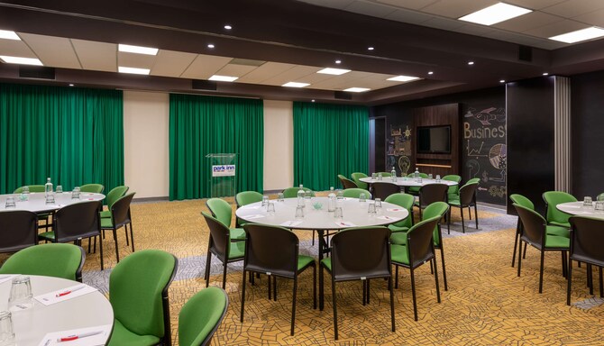 Park Inn by Radisson Cape Town Newlands - Meeting Room Banquet Style