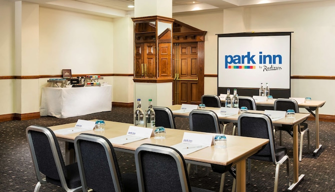 Park Inn by Radisson Hotel in Cardiff City Centre