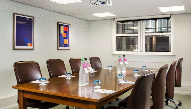 Park Inn By Radisson Cardiff City Centre - Meeting Room