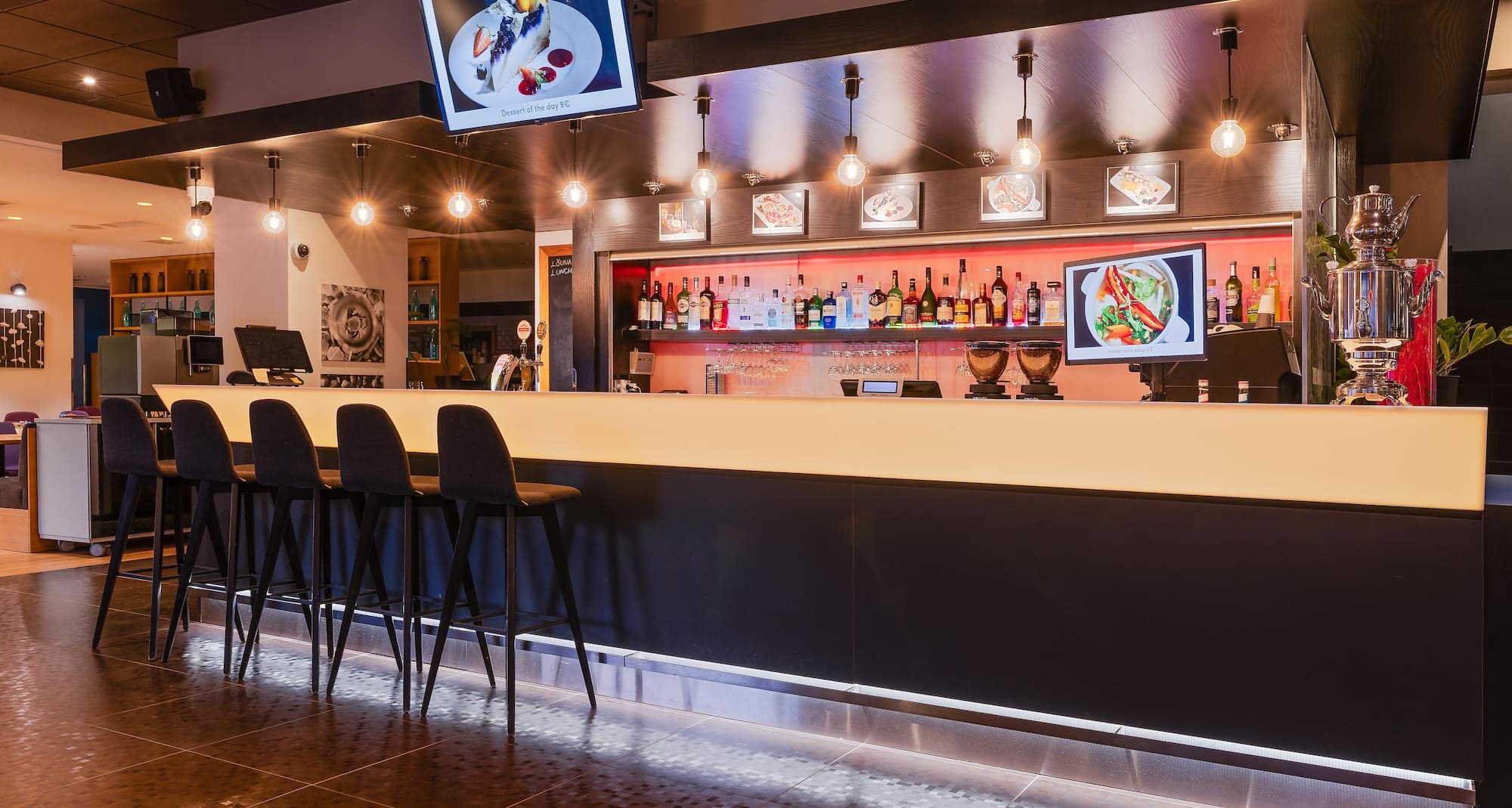 Park Inn by Radisson Central Tallinn - Lobby bar