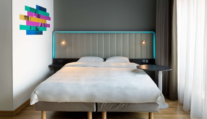 Park Inn by Radisson Central Tallinn - Superior Room with balcony