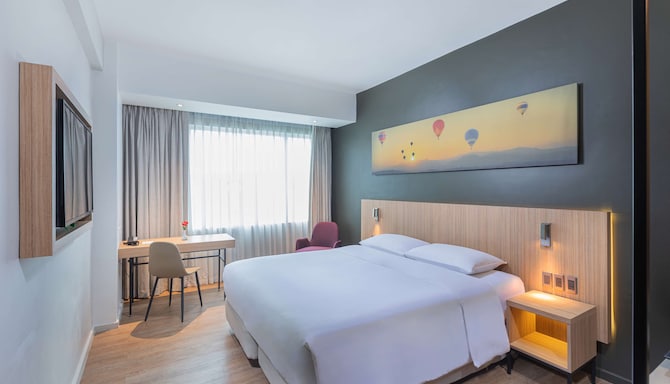 Park Inn by Radisson Clark - Superior Room