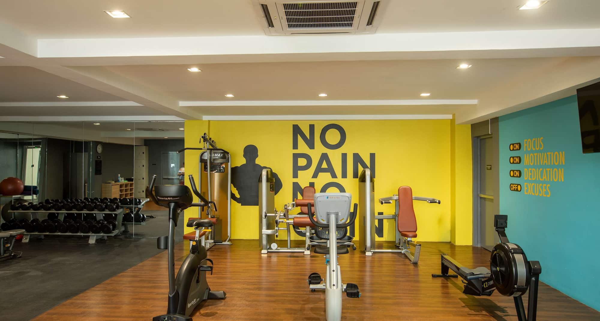 Park Inn by Radisson Clark - Fitness Gym