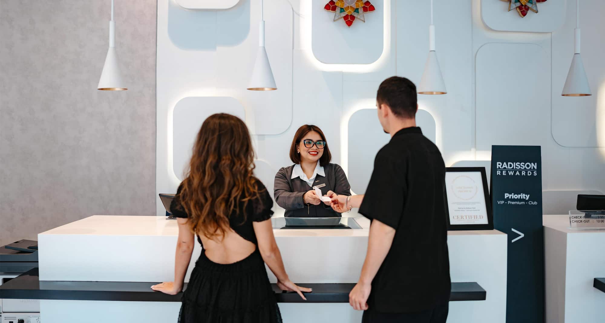 Park Inn by Radisson Clark - Lobby