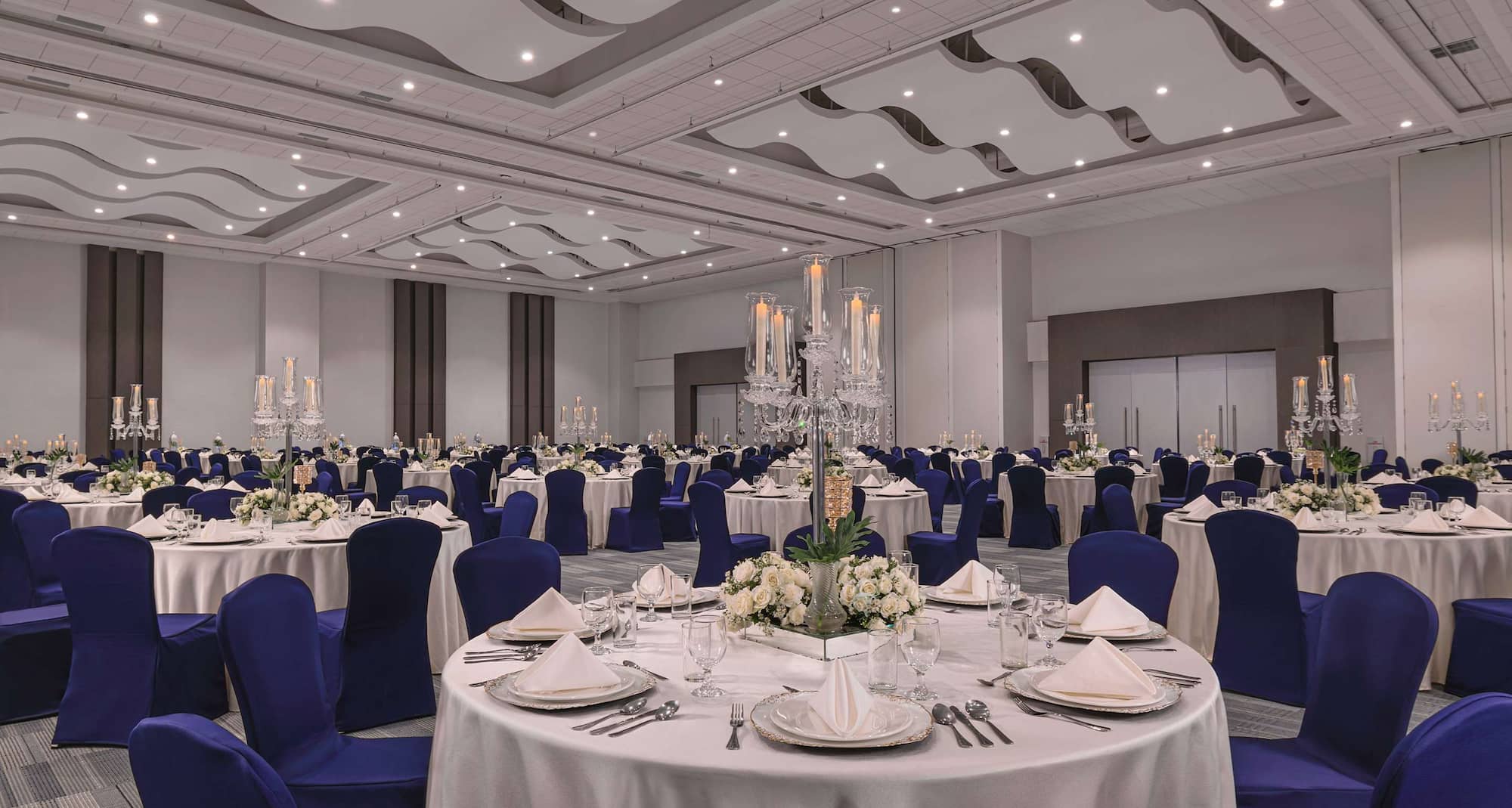 Park Inn by Radisson Clark - SMX CLARK Function Rooms Socials Set Up