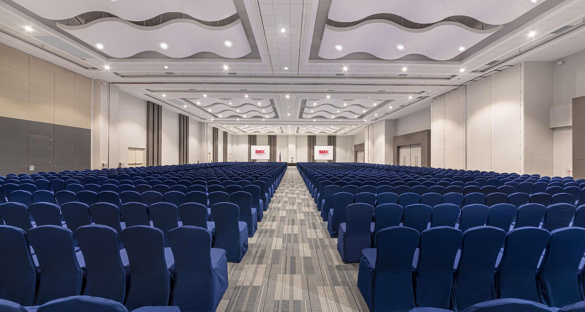 Park Inn by Radisson Clark - SMX CLARK Function Rooms Theater Set Up