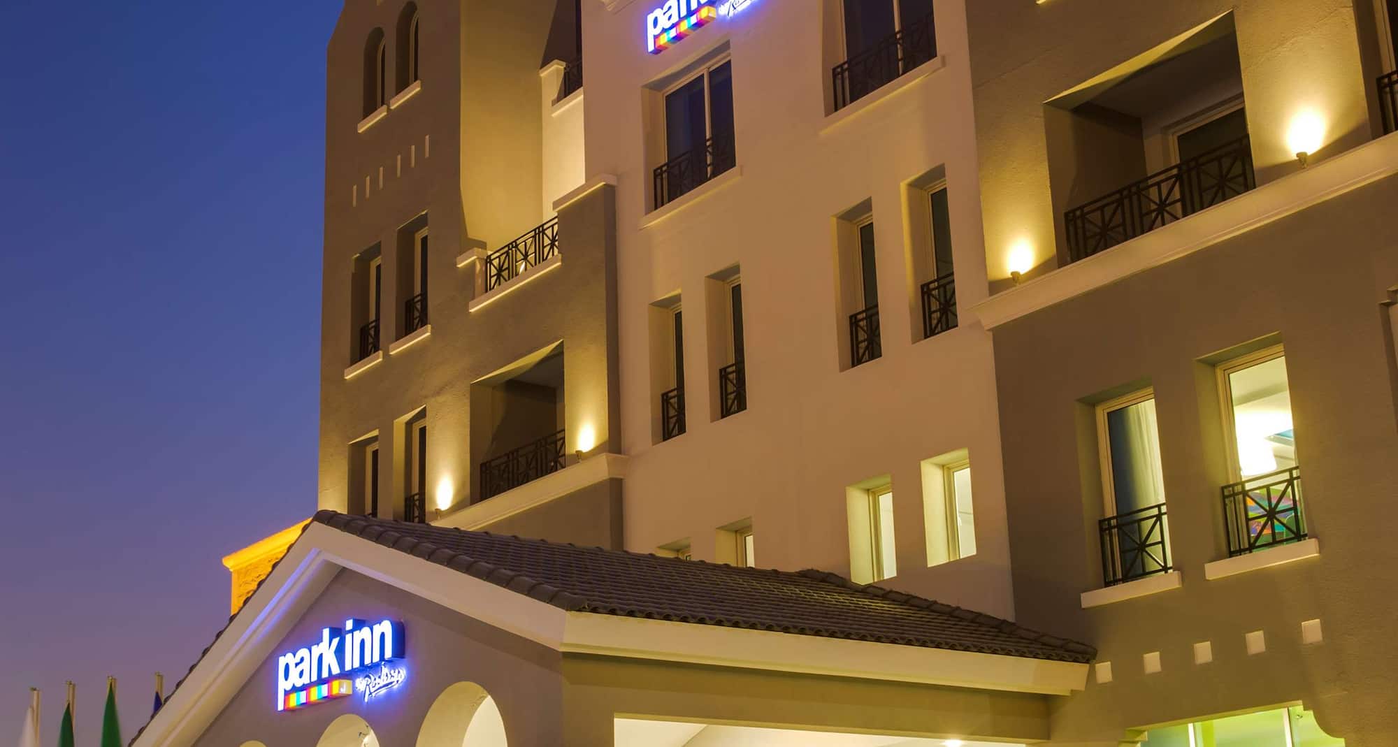 Park Inn by Radisson Dammam - Hotel Exterior