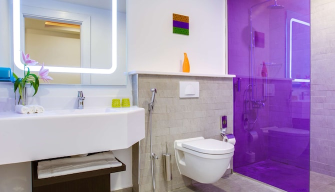 Park Inn by Radisson Dammam - غرفة الضيوف