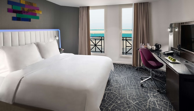 Park Inn by Radisson Dammam - غرفة الضيوف