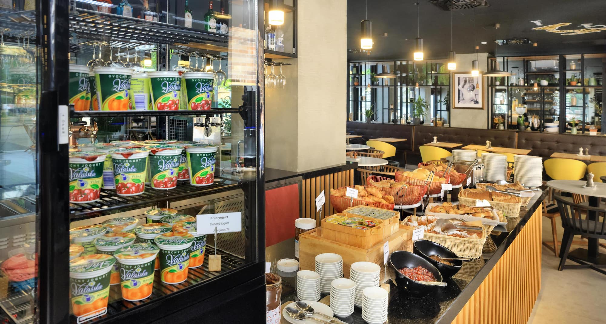 Park Inn by Radisson Danube Bratislava - Breakfast