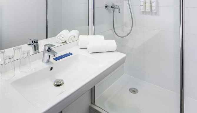 Park Inn by Radisson Danube Bratislava - Family Room