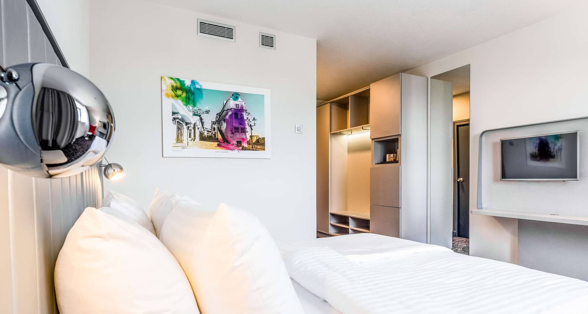 Park Inn by Radisson Danube Bratislava - Guest room