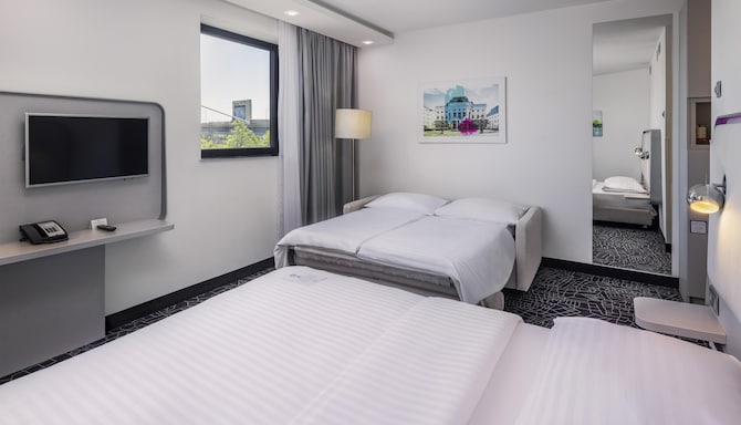Park Inn by Radisson Danube Bratislava - Junior Suite