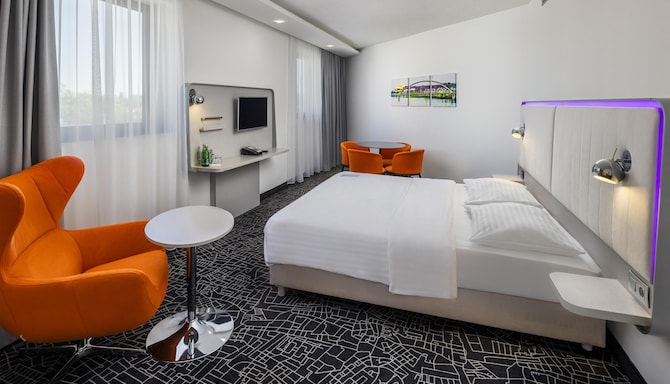 Park Inn by Radisson Danube Bratislava - Junior Suite