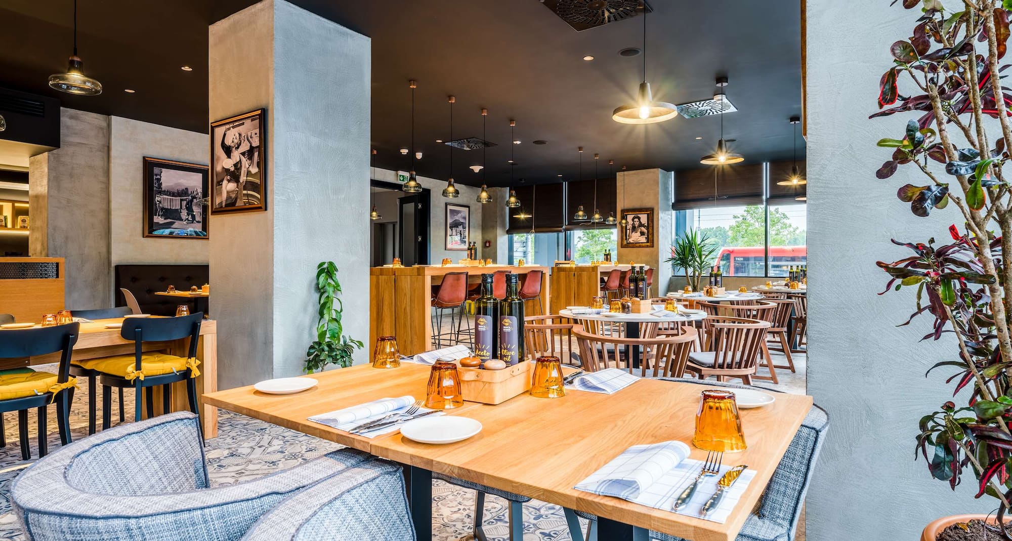 Park Inn by Radisson Danube Bratislava - All Day Dining