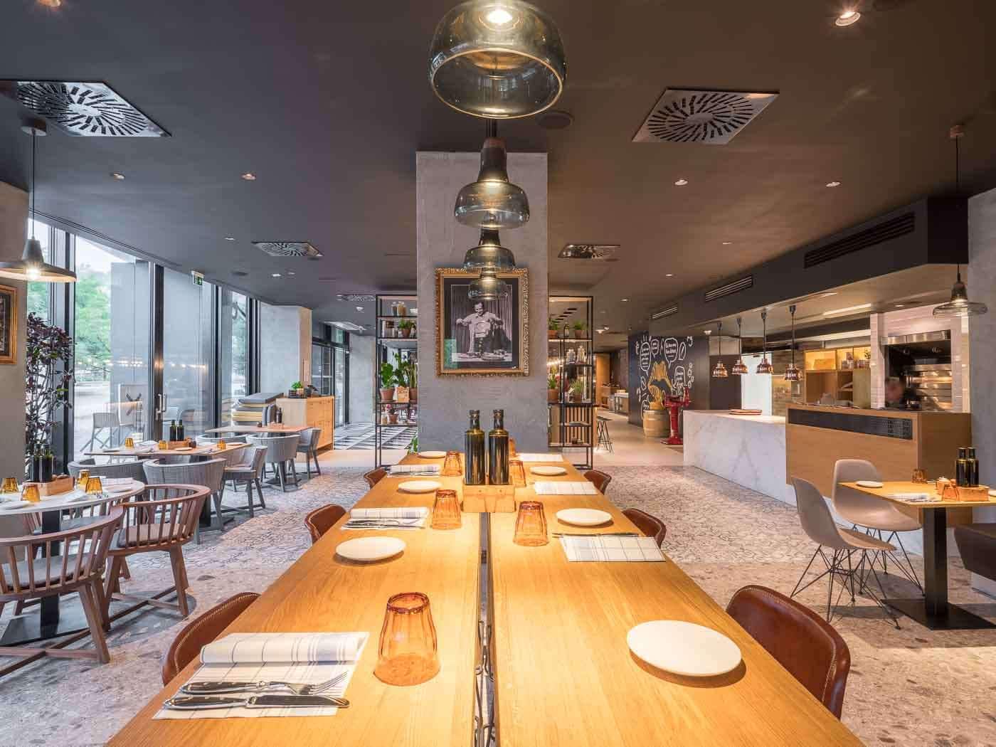 Park Inn by Radisson Danube Bratislava - Restaurant