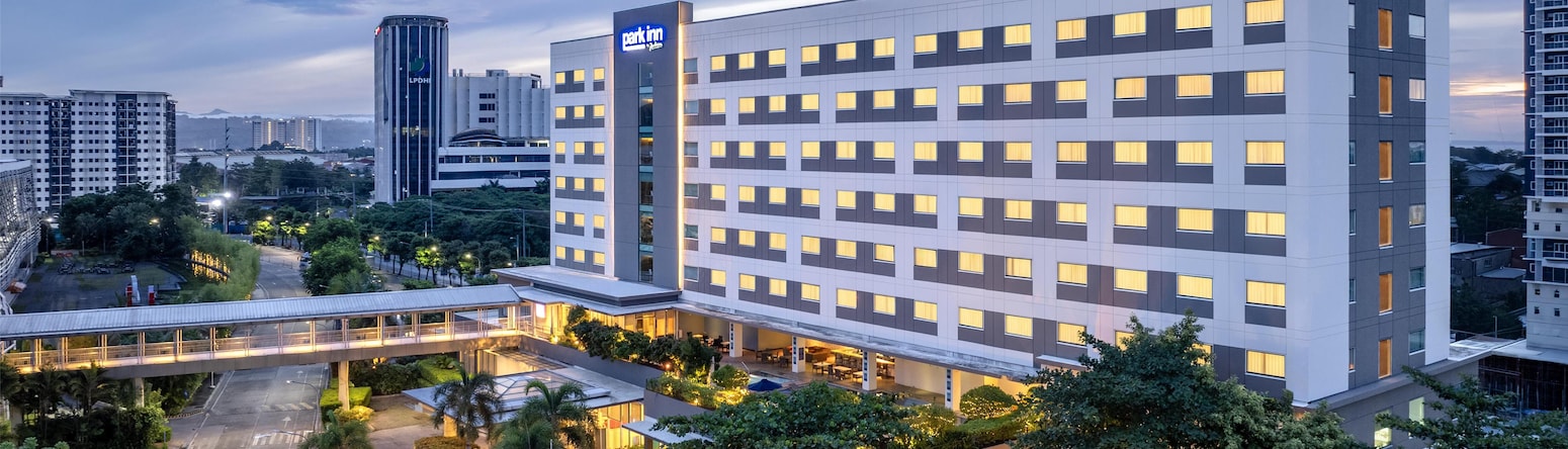 Park Inn by Radisson Davao - Façade Dusk