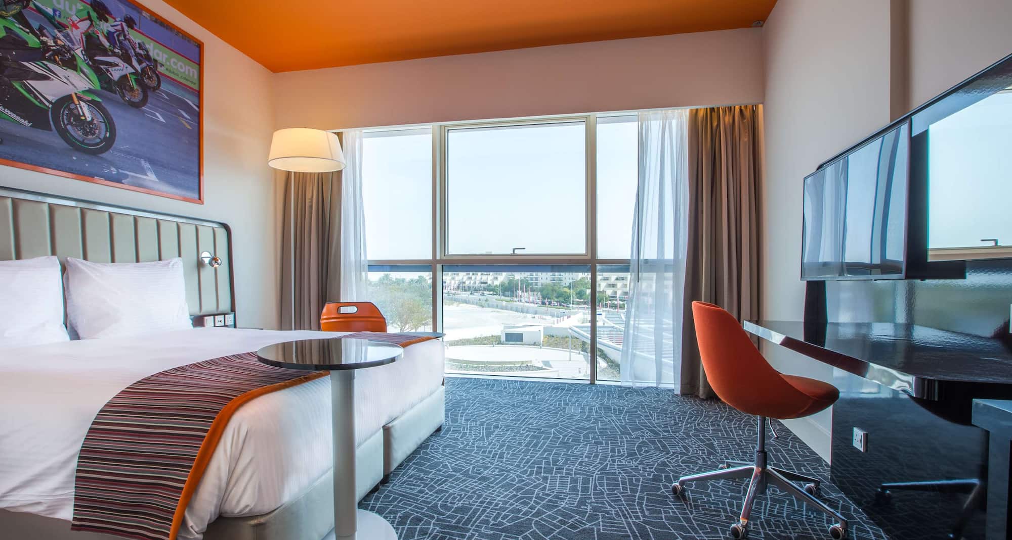 Park Inn by Radisson Dubai Motor City - Guest Room