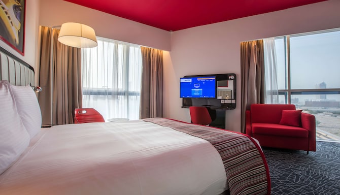 Park Inn by Radisson Dubai Motor City - Superior Room