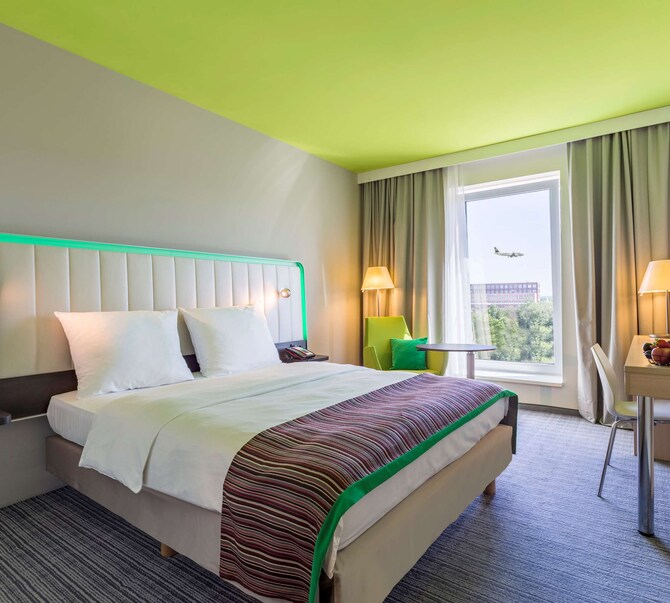 Park Inn Frankfurt Airport Zimmer