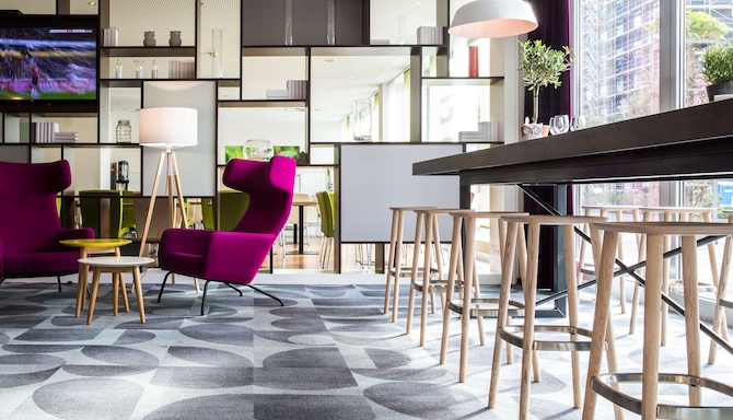 Park Inn By Radisson Frankfurt Airport - Lobby