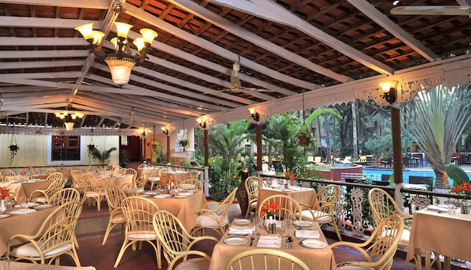 Park Inn by Radisson Goa Candolim - Restaurant
