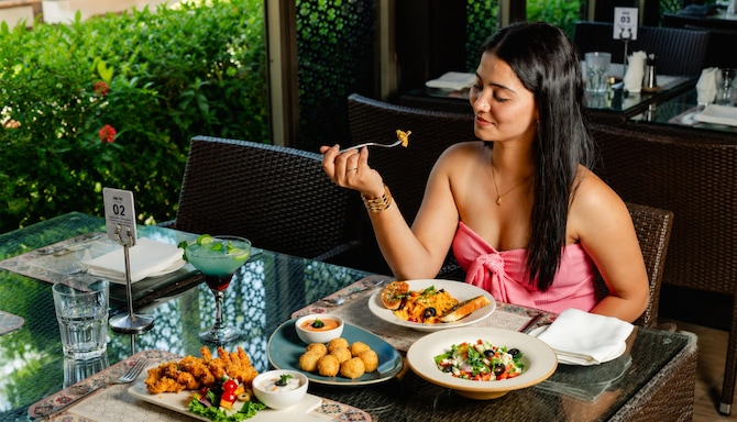 Park Inn by Radisson Goa Candolim - Dining