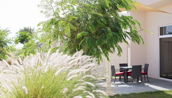 Park Inn by Radisson Hotel and Residence Duqm - One Bedroom Apartment Garden