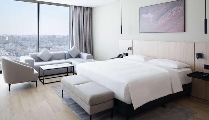 Park Inn by Radisson Hotel & Apartments Kuwait - Premium Room - City View