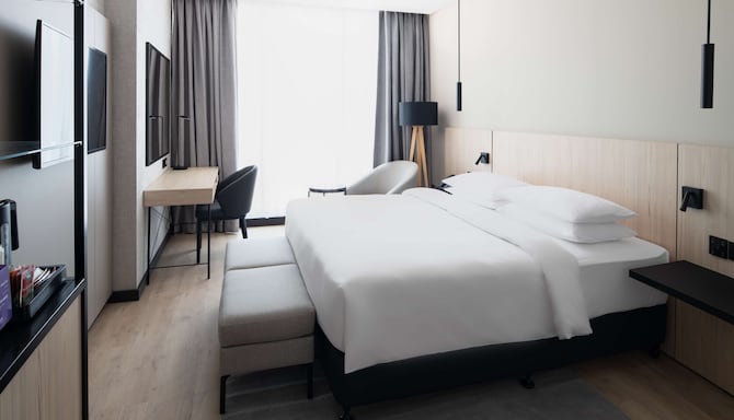 Park Inn by Radisson Hotel & Apartments Kuwait - Family Stay - 2 Connected Rooms