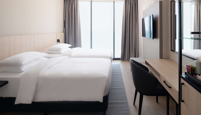 Park Inn by Radisson Hotel & Apartments Kuwait - Standard Room - Sea View